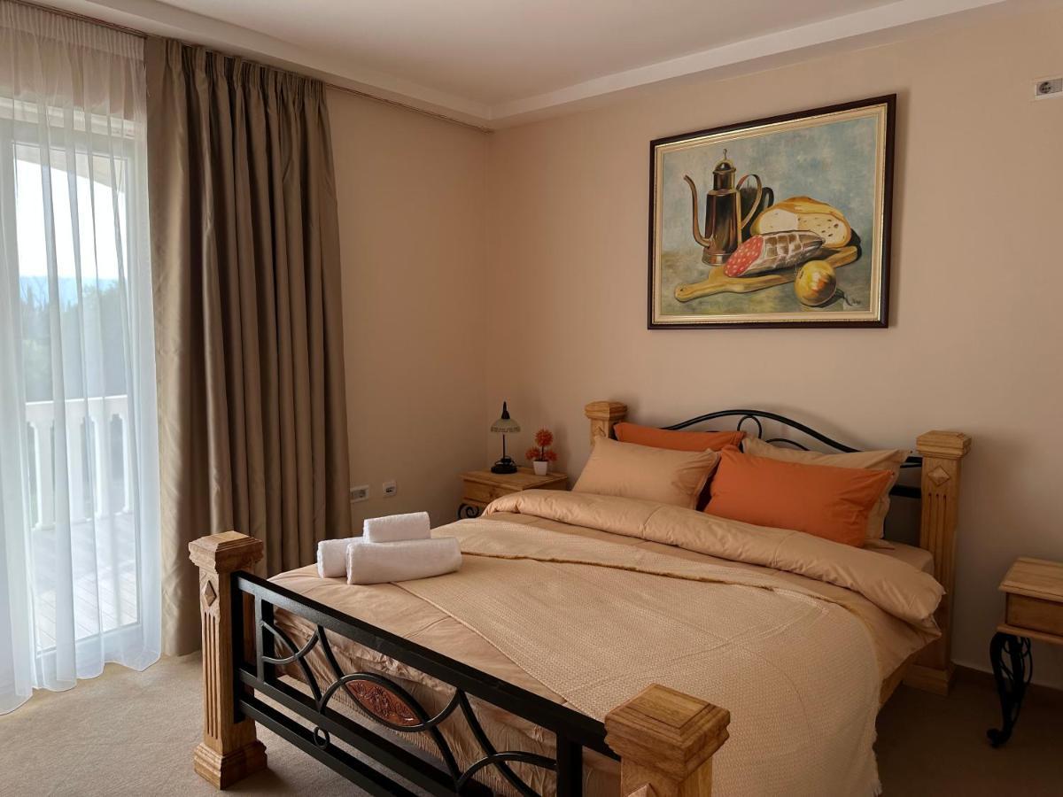 Vila Danica Tivat Apartment Exterior photo