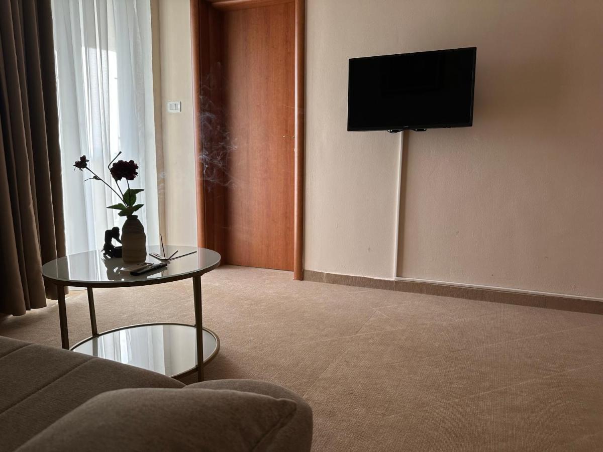 Vila Danica Tivat Apartment Exterior photo