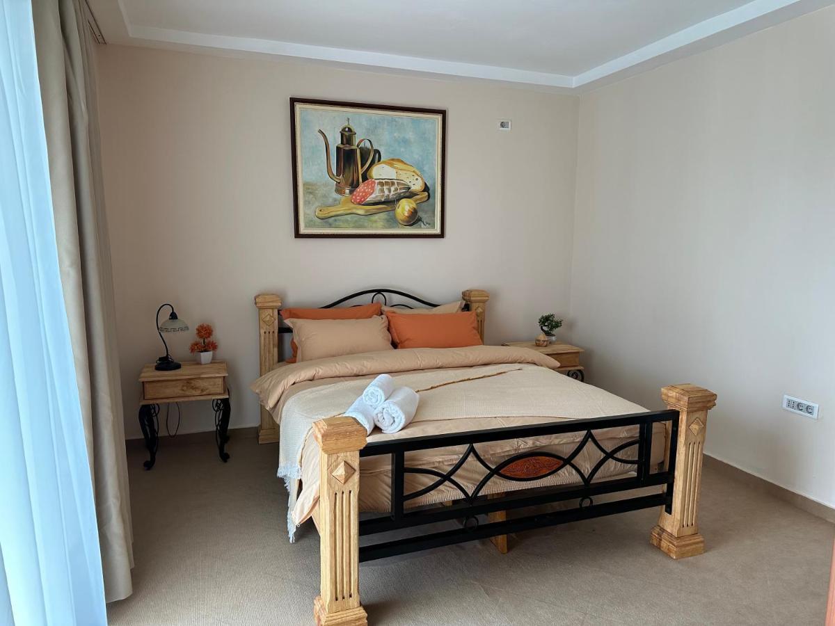 Vila Danica Tivat Apartment Exterior photo