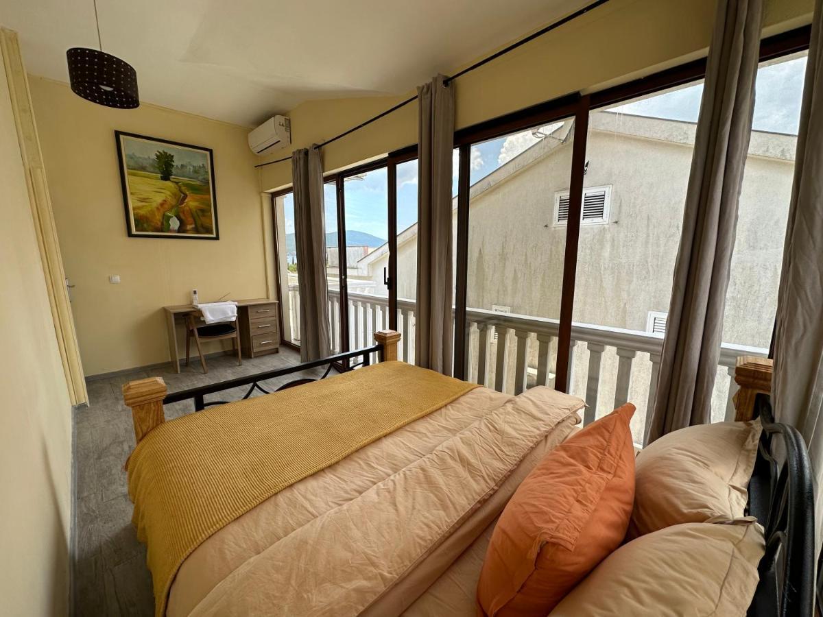 Vila Danica Tivat Apartment Exterior photo