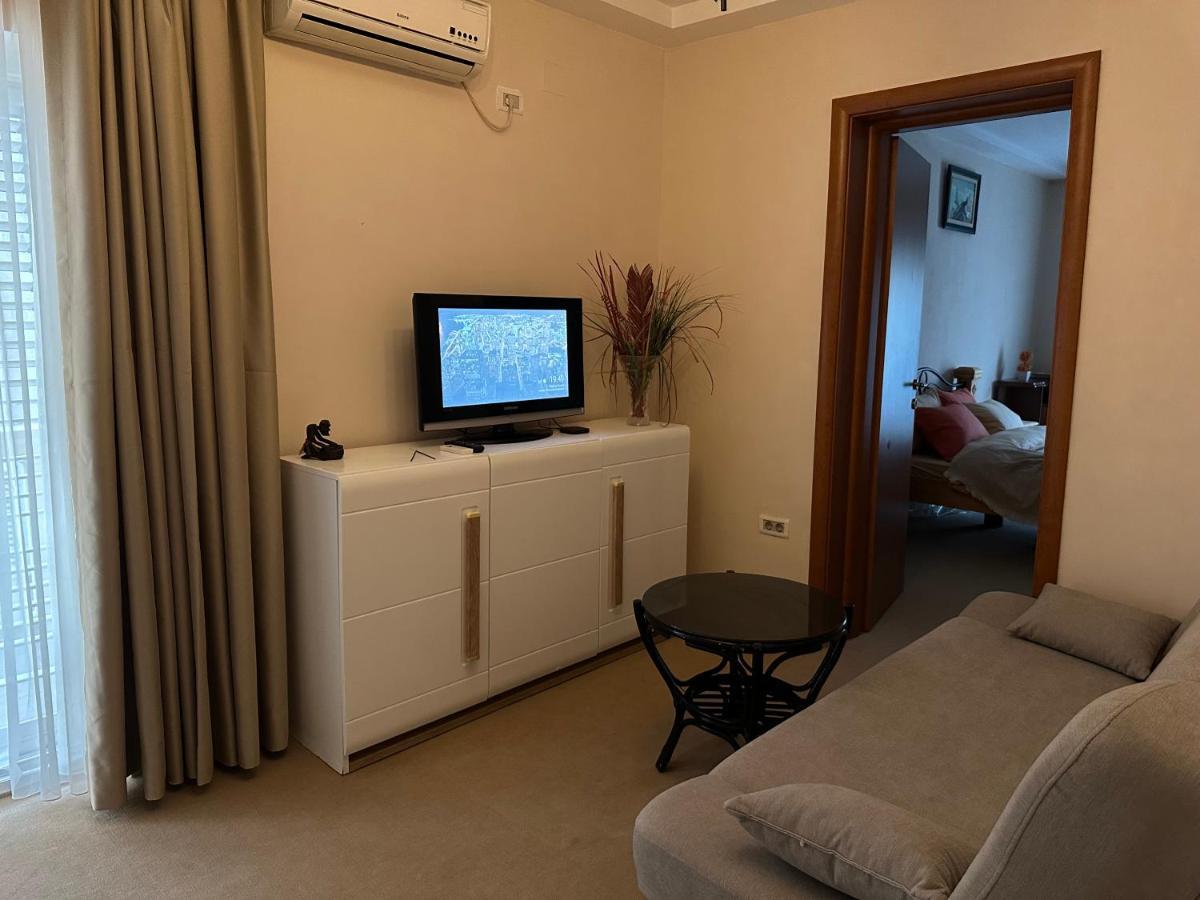 Vila Danica Tivat Apartment Exterior photo